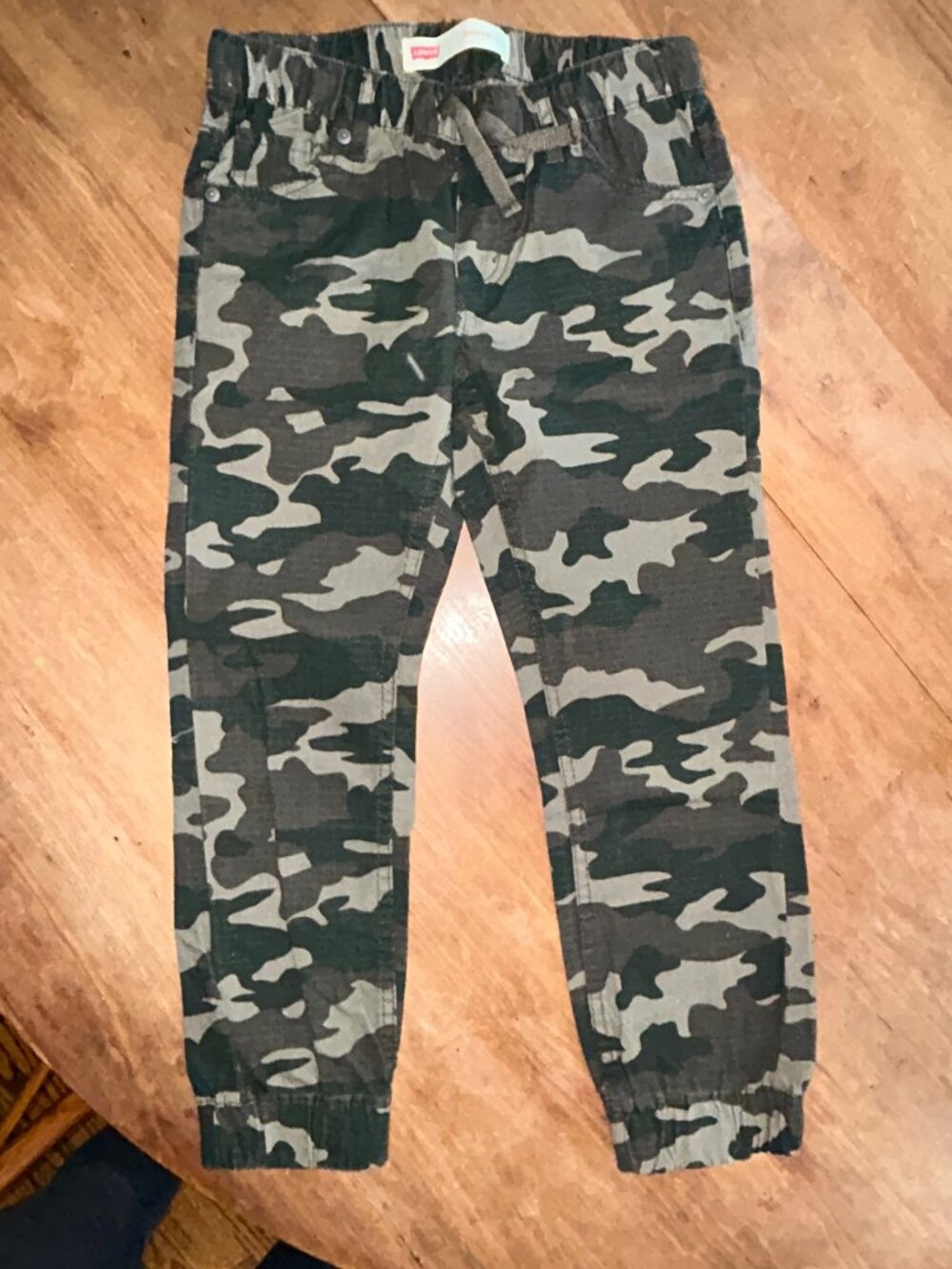 Levi Strauss Camo Jogger Pants, Sz 8, pull on, drawstring, 24w x 22L